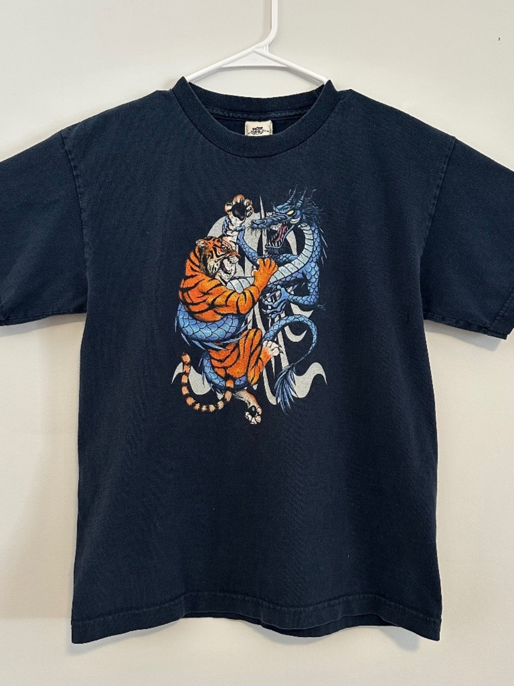 Boy's Tiger & Dragon Graphic Print T-Shirt XL Navy Blue Vintage Y2K Short Sleeve